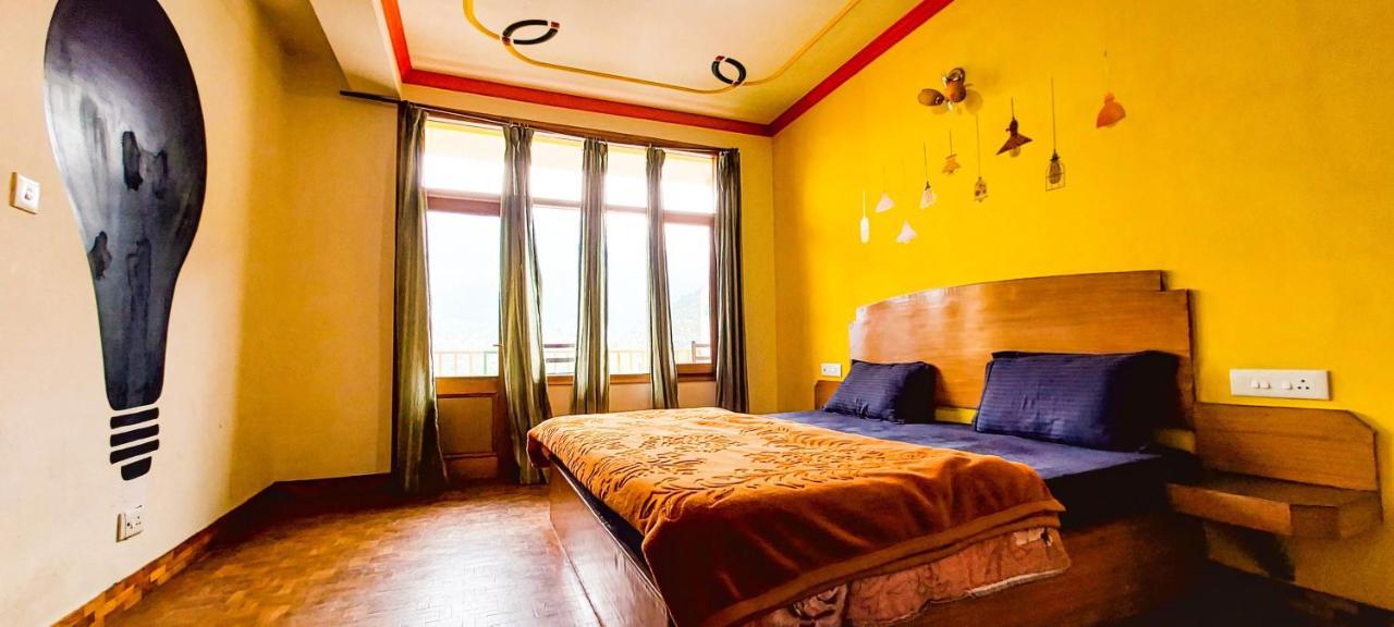La Vaca India Manali Hostel Luaran gambar