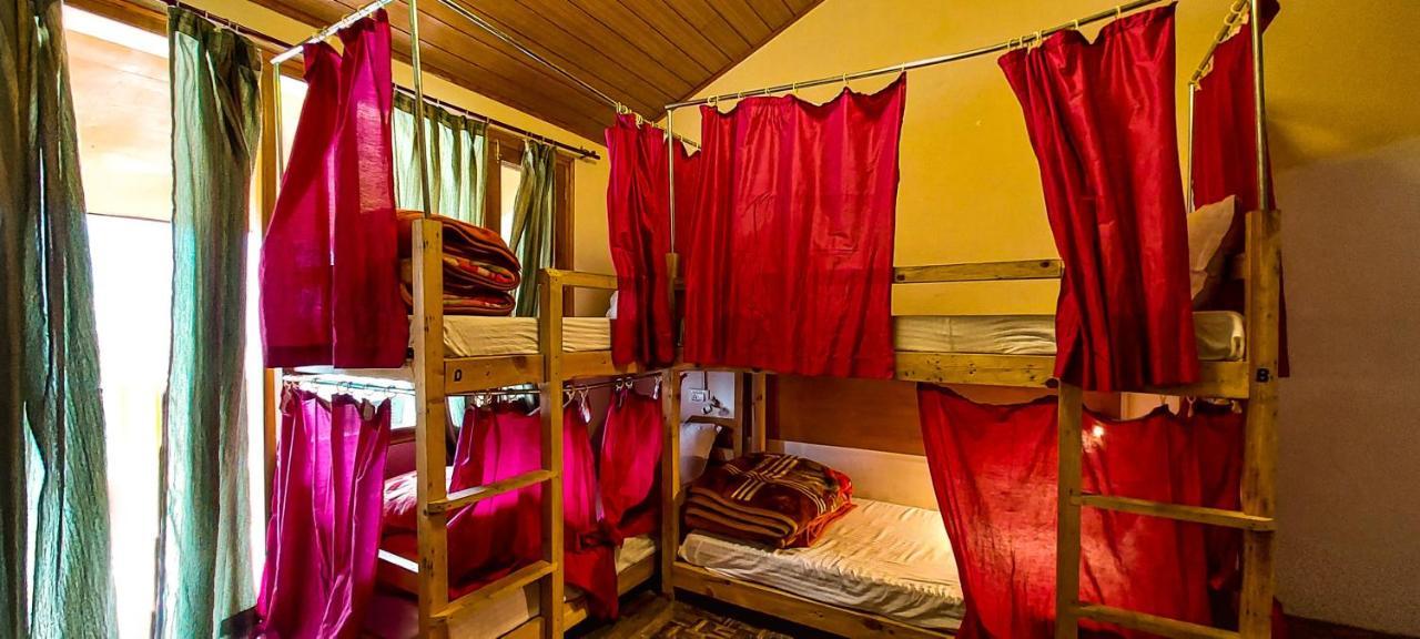 La Vaca India Manali Hostel Luaran gambar
