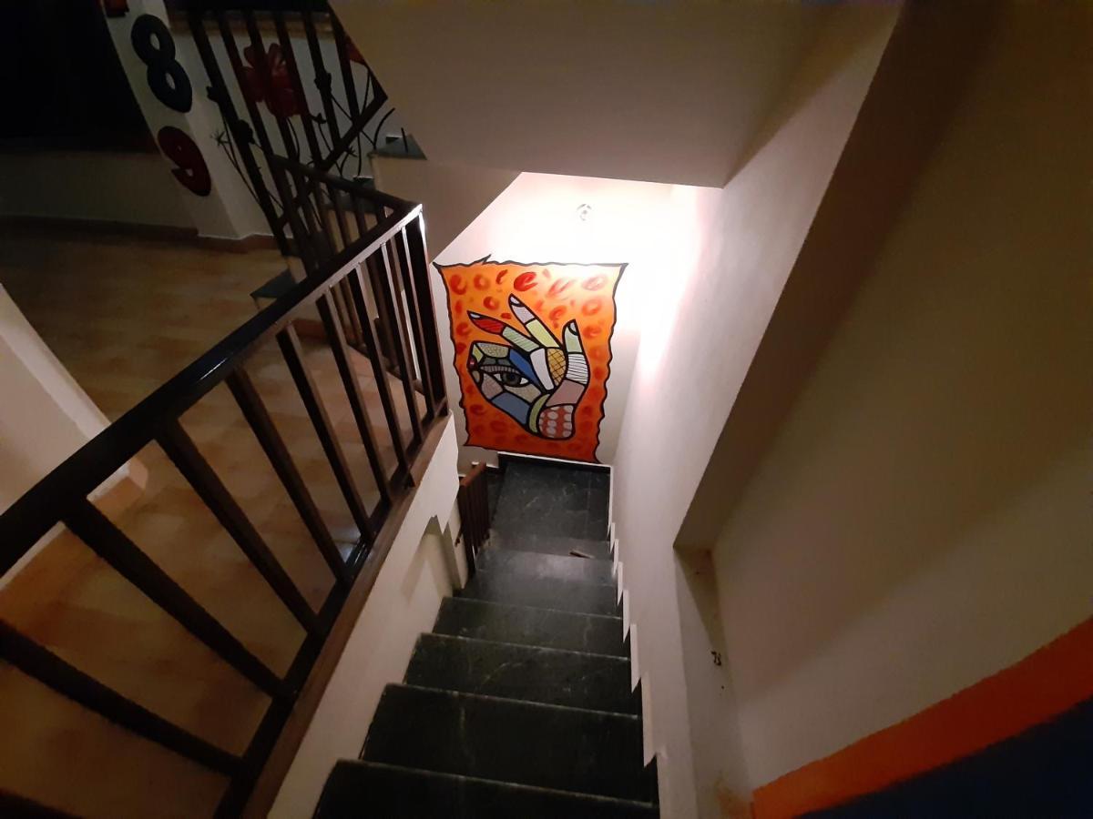 La Vaca India Manali Hostel Luaran gambar